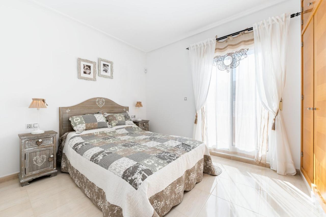Bungalow La Zenia Cerca De La Playa Orihuela Extérieur photo