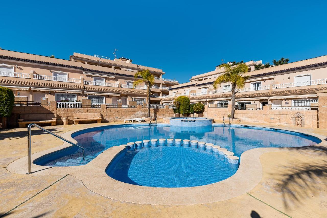 Bungalow La Zenia Cerca De La Playa Orihuela Extérieur photo